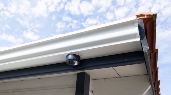 Seamless Gutters Installation in Sioux City
