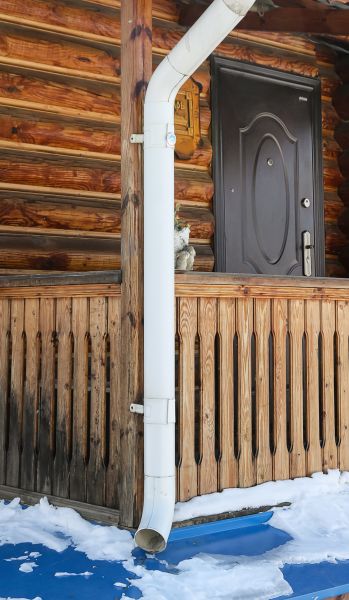 Cost of Porch Downspout Installation in Sioux City