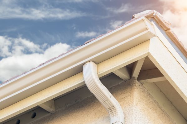 Seamless Gutter Replacement in Sioux City