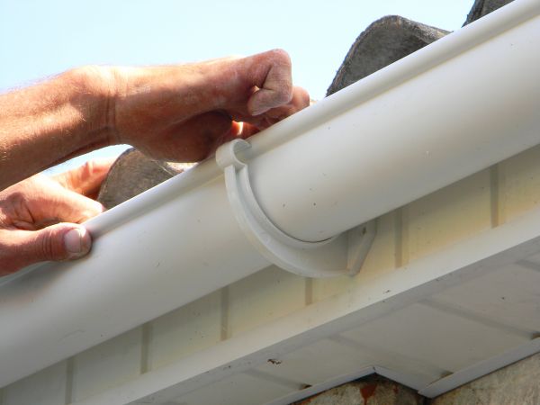 Plastic Gutter Repair in Sioux City